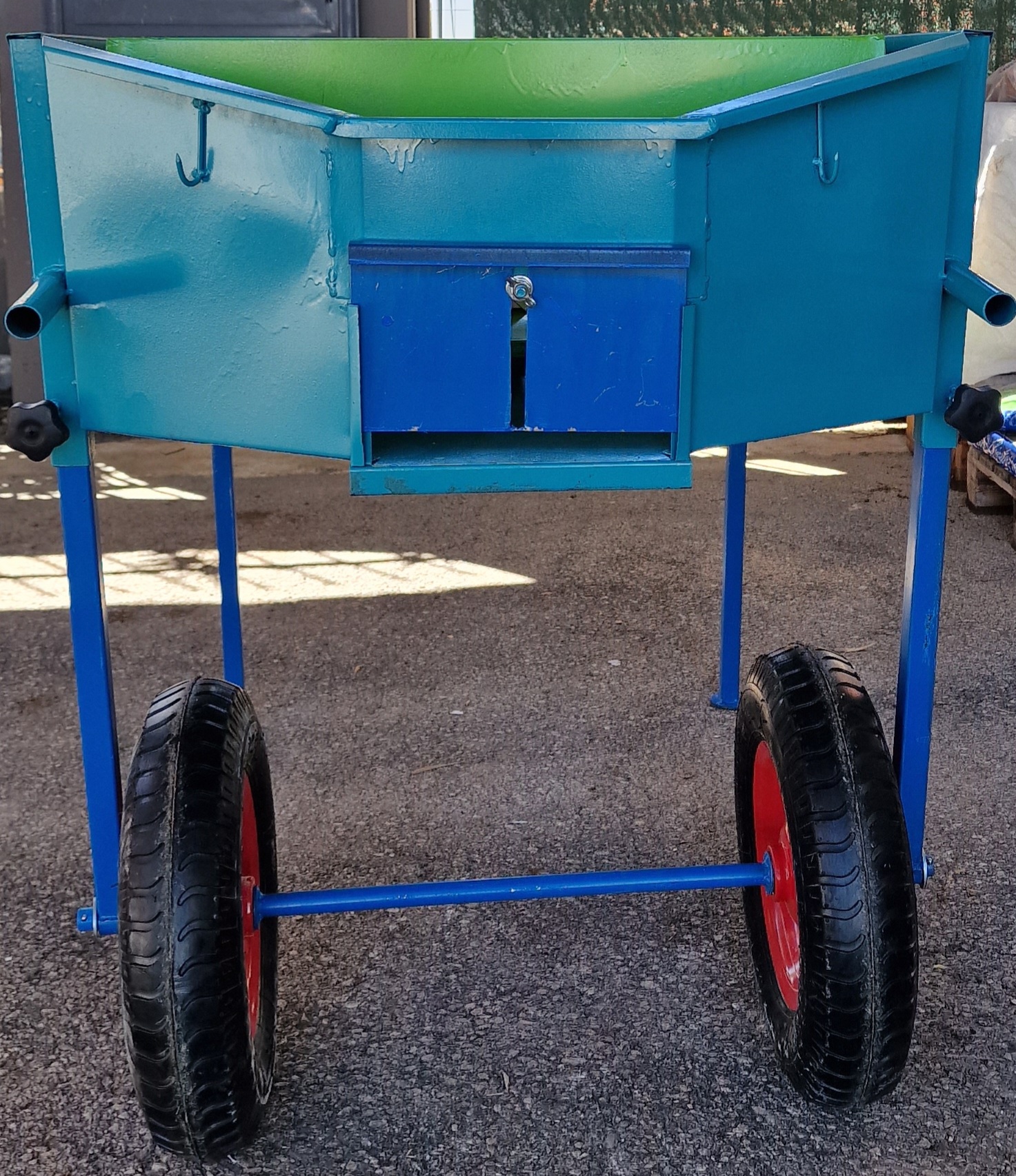 Dimopanas - ΚΟΣΚΙΝΟ ΕΛΙΑΣ ΚΟΥΝΙΣΤΟ ΜΕ ΜΙΑ Ή ΔΥΟ ΡΟΔΕΣ ΕΛΛΗΝΙΚΗΣ ΚΑΤΑΣΚΕΥΗΣ