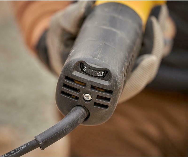 Dimopanas - STANLEY ANGLE GRINDER 125MM ADJUSTABLE 1100 WATT FMEG225VS-QS